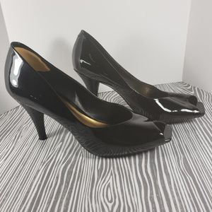 Arturo Chiang Patent Peeptoes